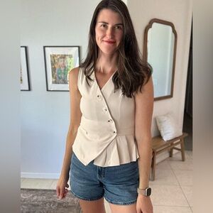 Amazon Cream Sleeveless Blazer Top